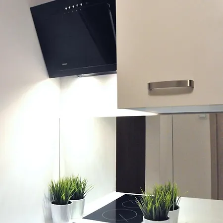Nice And Comfy Studio Close To Old Town And Metro. Warszawa Zewnętrze zdjęcie